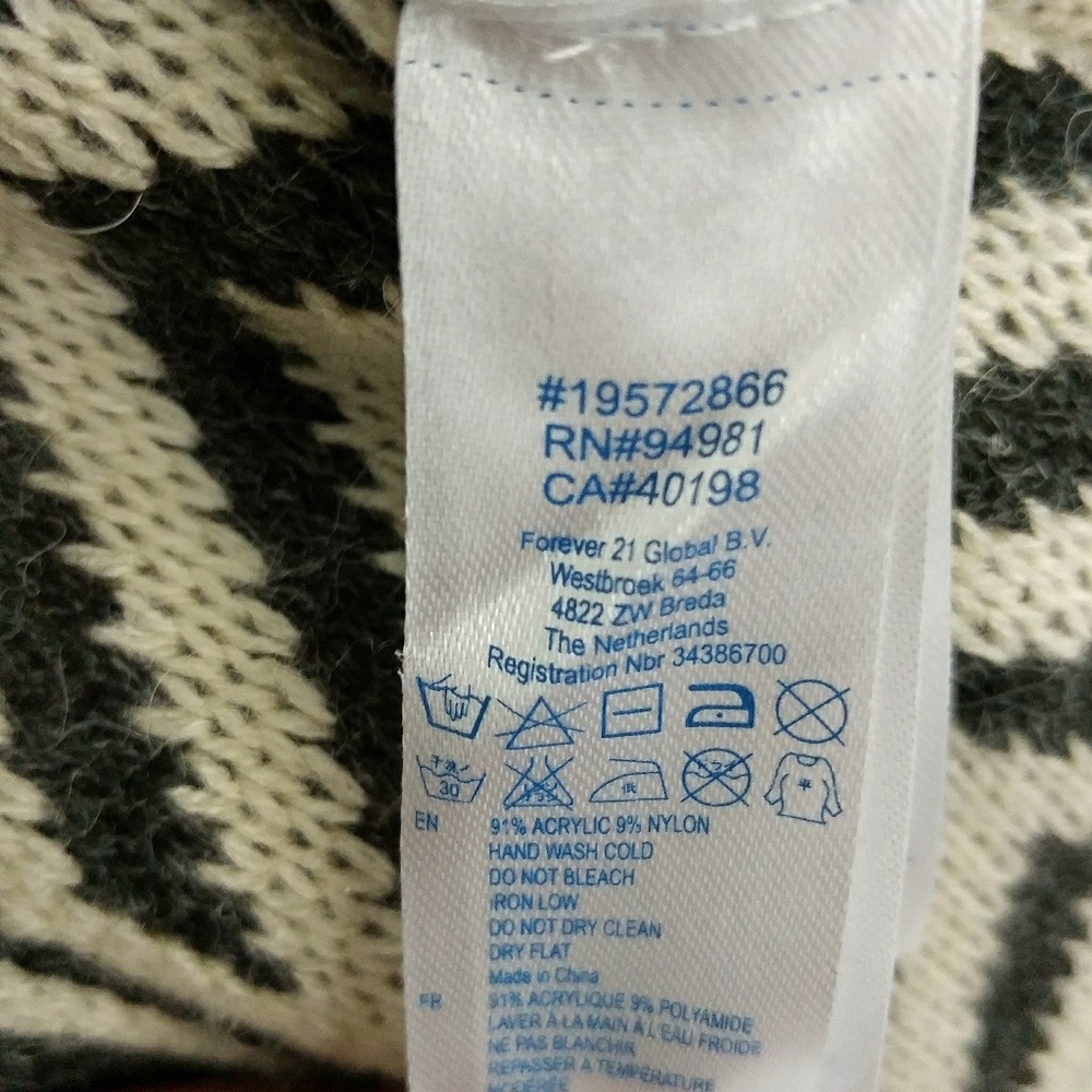 Forever 21 Gray & Cream Striped Cardigan - Picture 6 of 6